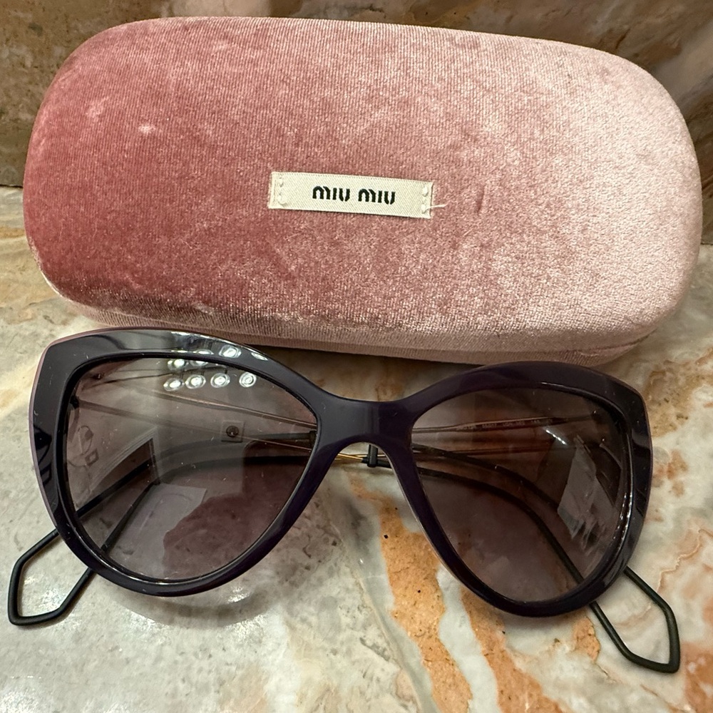 Mui Mui cat eyeglasses